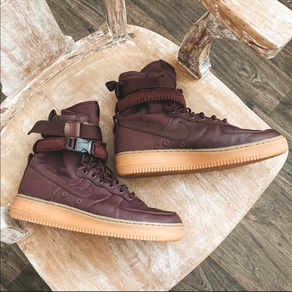 Nike Special Field Air Force 1 in Deep Burgundy ✨